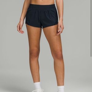 Lululemon Hotty Hot 2.5”